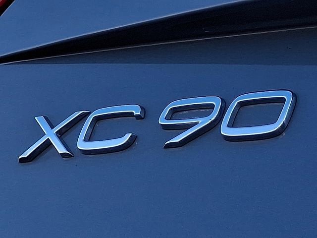 2022 Volvo XC90 Momentum