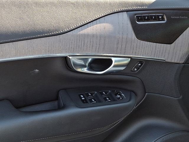 2021 Volvo XC90 Inscription