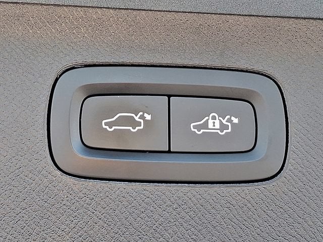 2020 Volvo XC90 Inscription