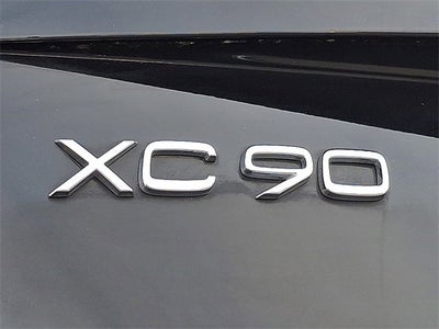 2022 Volvo XC90 Inscription