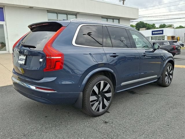2023 Volvo XC90 Recharge Plug-In Hyb Ultimate Bright Theme