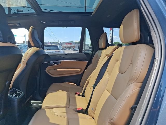2024 Volvo XC90 Recharge Plug-In Hyb Ultimate Bright Theme