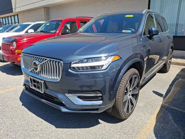 2024 Volvo XC90 Recharge Plug-In Hyb Ultimate Bright Theme