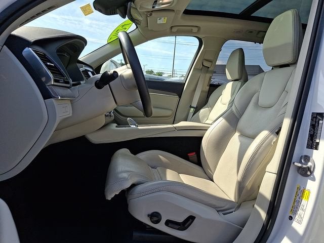 2024 Volvo XC90 Recharge Plug-In Hyb Ultimate Bright Theme