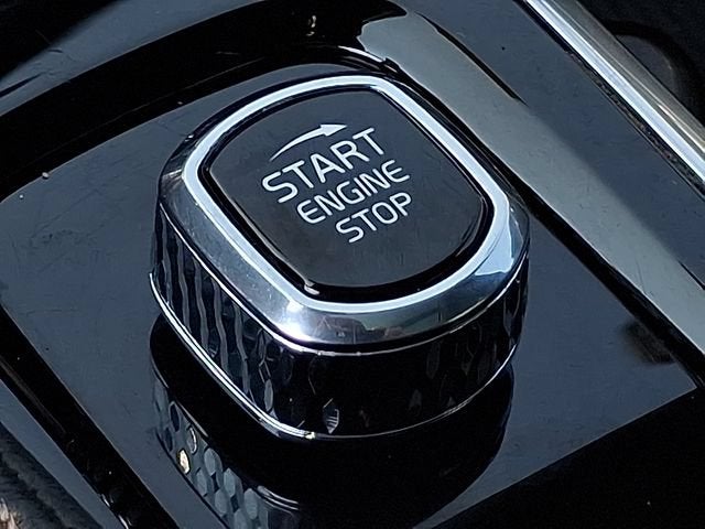 2024 Volvo XC90 Recharge Plug-In Hyb Ultimate Bright Theme