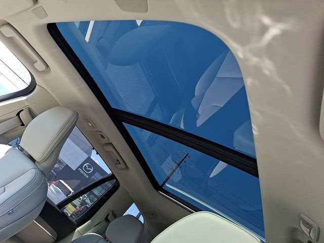2024 Volvo XC90 Recharge Plug-In Hyb Ultimate Bright Theme