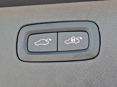 2024 Volvo XC90 Recharge Plug-In Hyb Ultimate Bright Theme