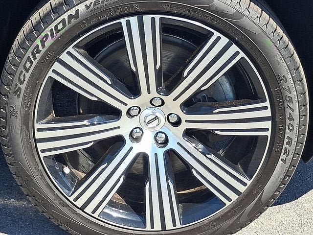 2024 Volvo XC90 Recharge Plug-In Hyb Ultimate Bright Theme