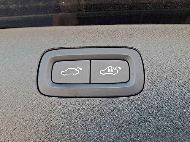 2024 Volvo XC90 Recharge Plug-In Hyb Ultimate Bright Theme