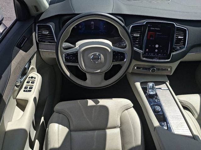 2024 Volvo XC90 Recharge Plug-In Hyb Ultimate Bright Theme
