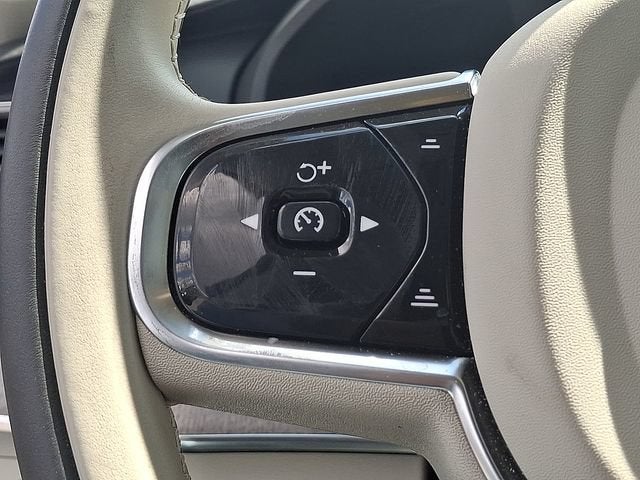 2024 Volvo XC90 Recharge Plug-In Hyb Ultimate Bright Theme