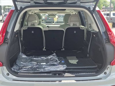2024 Volvo XC90 Recharge Plug-In Hyb Ultimate Bright Theme