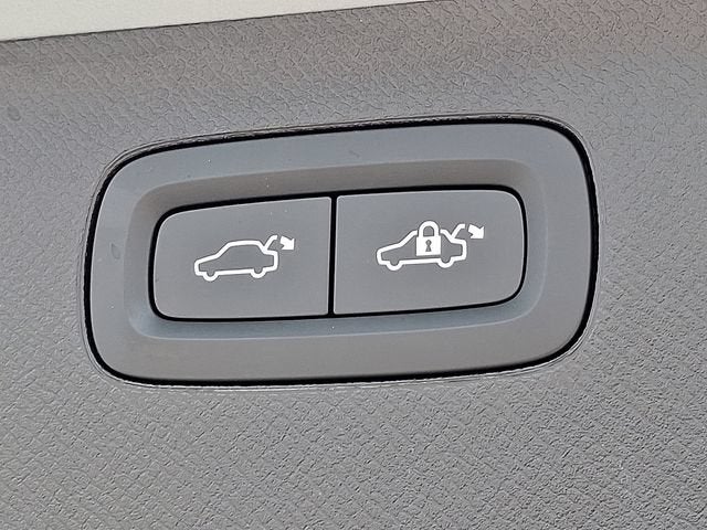 2024 Volvo XC90 Recharge Plug-In Hyb Ultimate Bright Theme