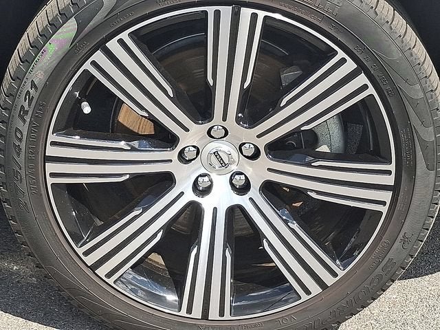 2024 Volvo XC90 Recharge Plug-In Hyb Ultimate Bright Theme