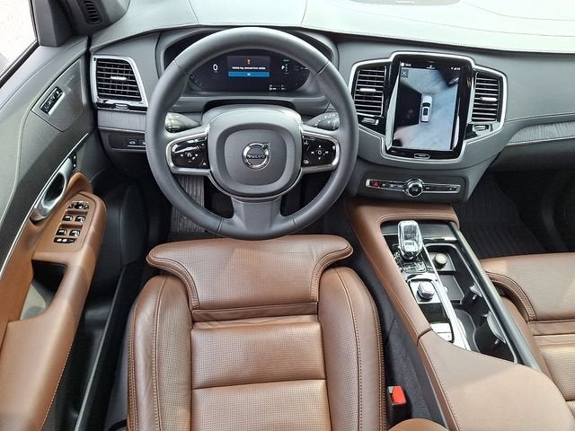 2024 Volvo XC90 Recharge Plug-In Hyb Ultimate Bright Theme