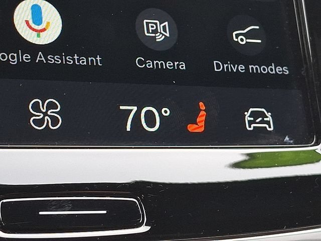 2024 Volvo XC90 Recharge Plug-In Hyb Ultimate Bright Theme