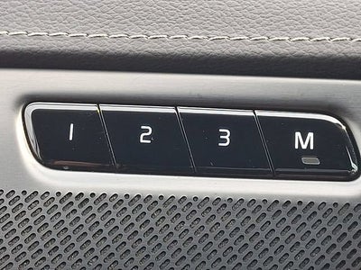 2024 Volvo XC90 Recharge Plug-In Hyb Ultimate Bright Theme