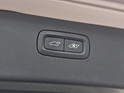 2024 Volvo XC90 Recharge Plug-In Hyb Ultimate Bright Theme