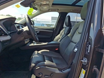 2024 Volvo XC90 Recharge Plug-In Hyb Ultimate Bright Theme