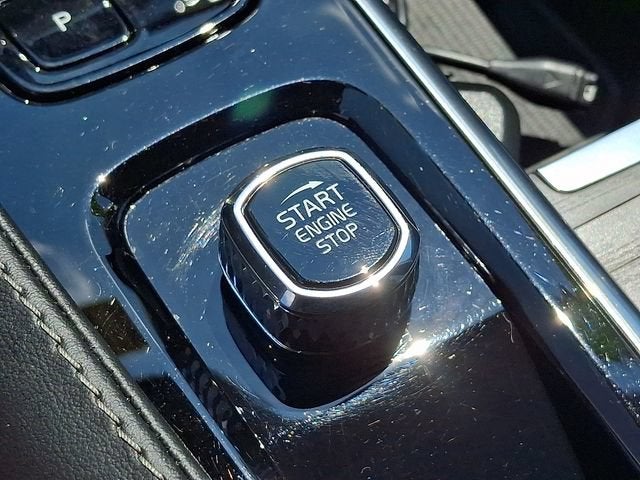2024 Volvo XC90 Recharge Plug-In Hyb Ultimate Bright Theme