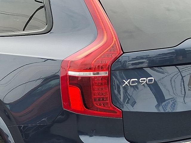 2023 Volvo XC90 Recharge Plug-In Hyb Ultimate Dark Theme