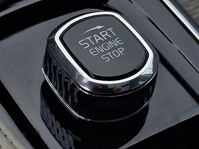 2023 Volvo XC90 Recharge Plug-In Hyb Ultimate Dark Theme