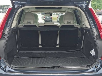 2023 Volvo XC90 Recharge Plug-In Hyb Ultimate Dark Theme