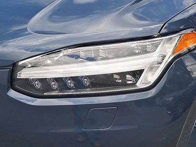 2023 Volvo XC90 Recharge Plug-In Hyb Ultimate Dark Theme