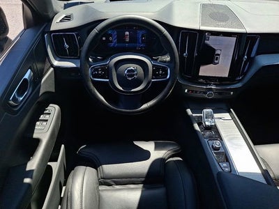 2024 Volvo XC60 Recharge Plug-In Hyb Ultimate Black Edition