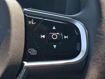 2024 Volvo XC60 Recharge Plug-In Hyb Ultimate Black Edition
