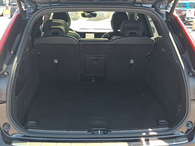 2024 Volvo XC60 Recharge Plug-In Hyb Ultimate Black Edition