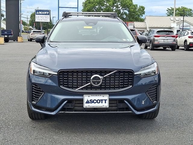 2024 Volvo XC60 Recharge Plug-In Hyb Ultimate Dark Theme