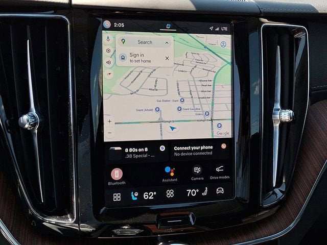 2024 Volvo XC60 Recharge Plug-In Hyb Ultimate Dark Theme