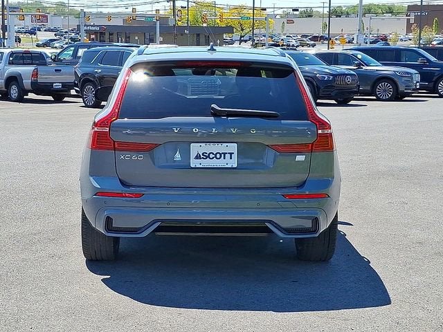 2024 Volvo XC60 Recharge Plug-In Hyb Ultimate Dark Theme
