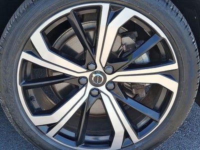 2024 Volvo XC60 Recharge Plug-In Hyb Ultimate Dark Theme