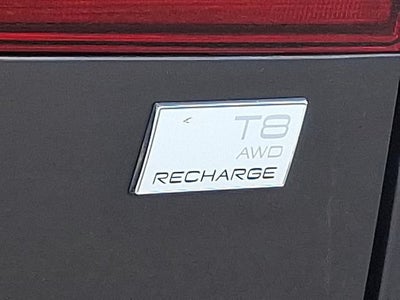 2024 Volvo XC60 Recharge Plug-In Hyb Ultimate Dark Theme