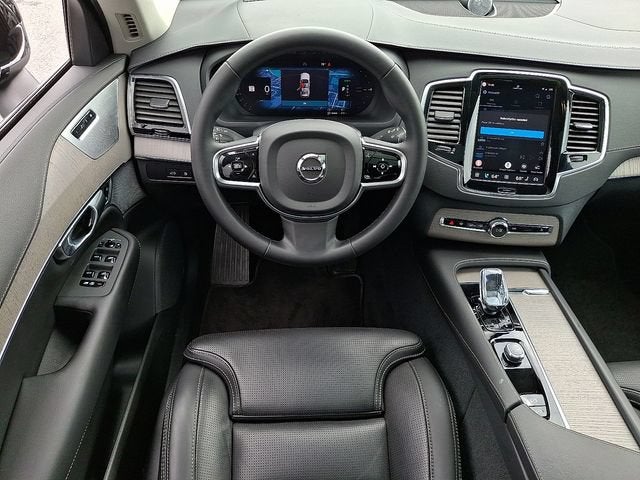 2025 Volvo XC90 Plug-In Hybrid Ultra
