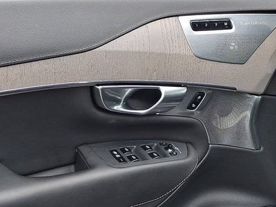 2025 Volvo XC90 Plug-In Hybrid Ultra