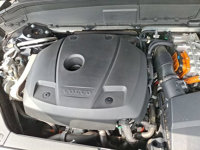 2025 Volvo XC90 Plug-In Hybrid Ultra
