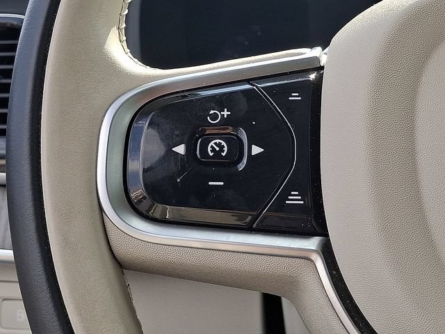 2025 Volvo XC90 Plug-In Hybrid Ultra