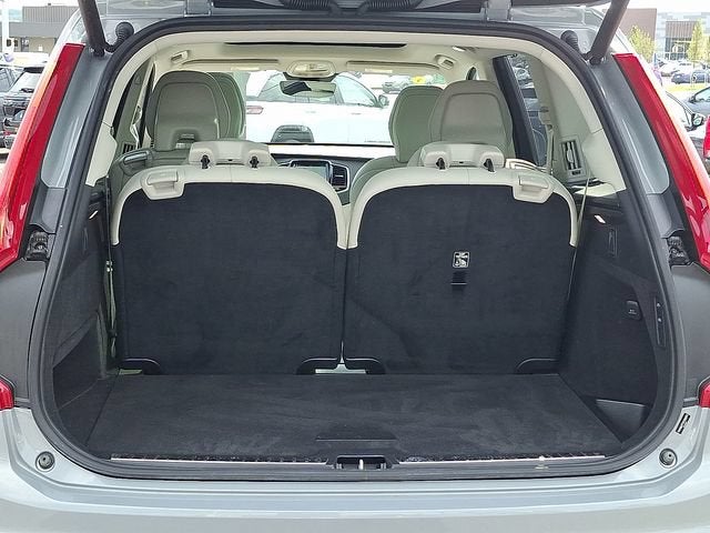 2025 Volvo XC90 Plug-In Hybrid Ultra