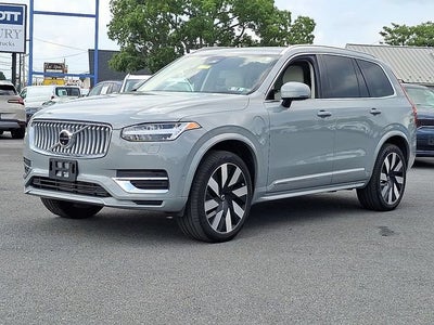 2025 Volvo XC90 Plug-In Hybrid Ultra