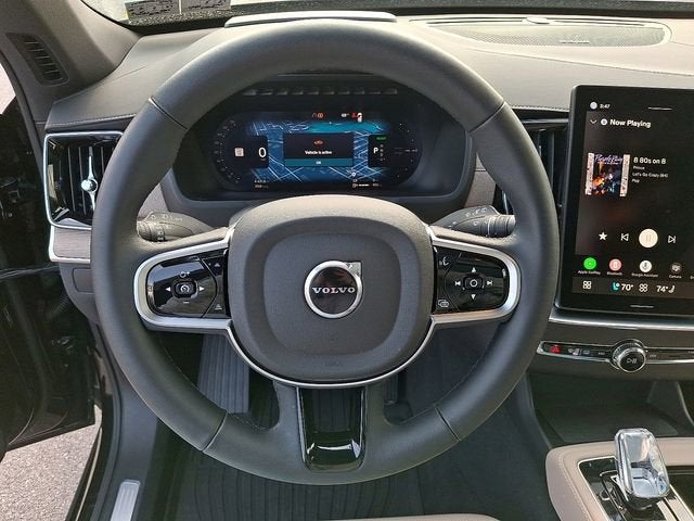 2025 Volvo XC90 Plug-In Hybrid Ultra