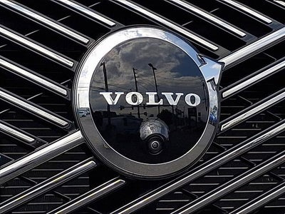 2025 Volvo XC90 Plug-In Hybrid Ultra