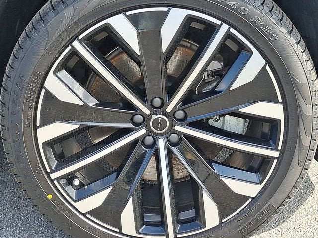 2025 Volvo XC90 Plug-In Hybrid Ultra