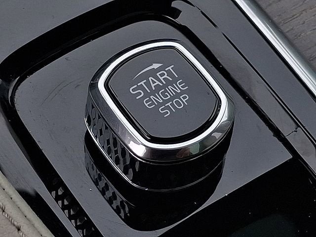 2024 Volvo XC90 Recharge Plug-In Hyb Ultimate