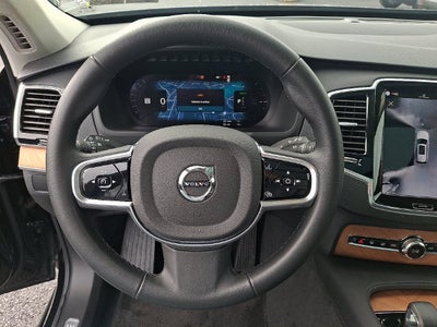 2025 Volvo XC90 Plug-In Hybrid Plus