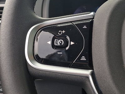 2025 Volvo XC90 Plug-In Hybrid Plus