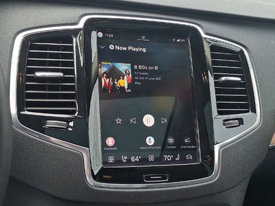 2025 Volvo XC90 Plug-In Hybrid Plus