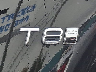 2025 Volvo XC90 Plug-In Hybrid Plus